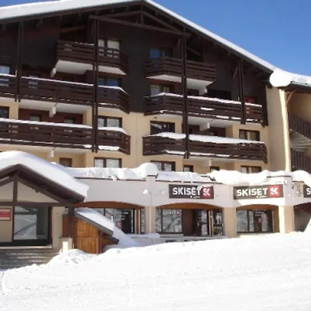 Agreable 2p 5 Pers Au Pied Des Pistes, Les Menuires Apartment *